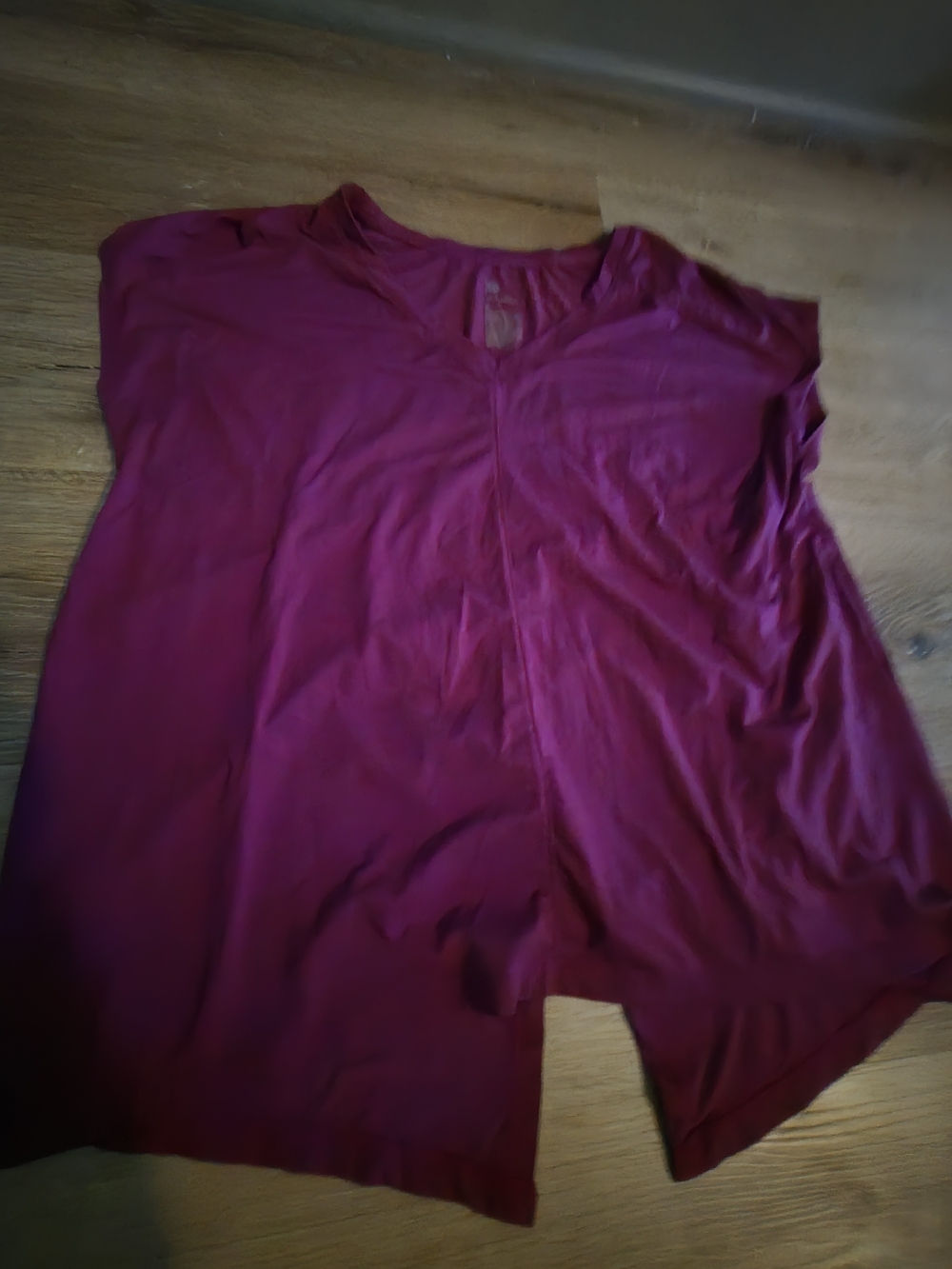 all in motion Women's V-Neck Short Sleeve Tunic - Deep Berry